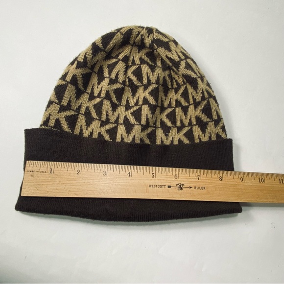 Michael Kors Knit Cuffed Beanie Foldover Hat Tan Brown Logo Pattern - Picture 6 of 11